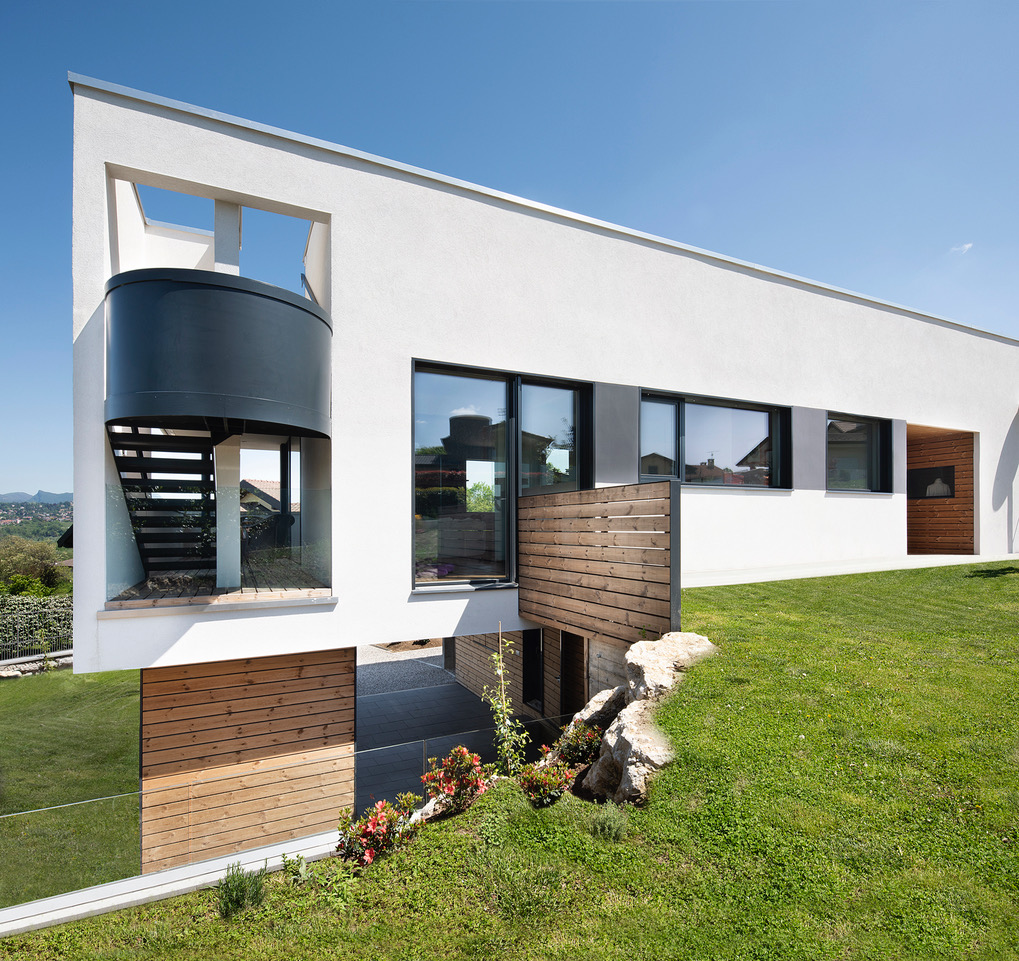 Modern two-storey wooden villa
