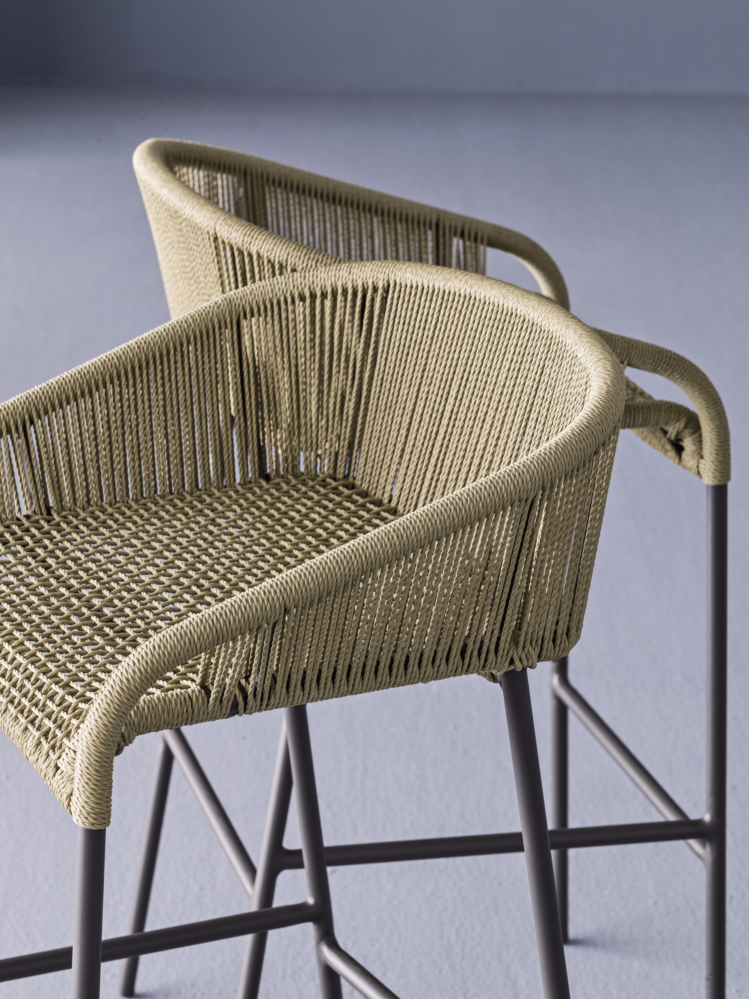 Download jpg image Cricket Bar Stool 