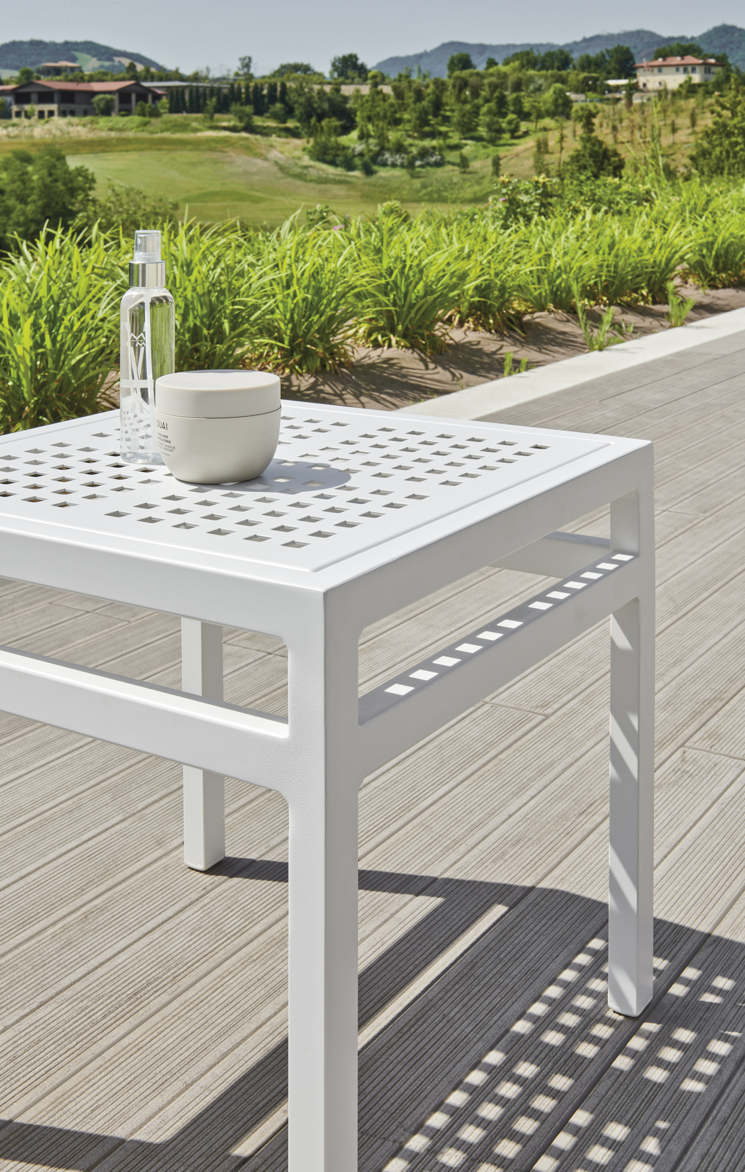 Download jpg image Victor Coffee table Varaschin