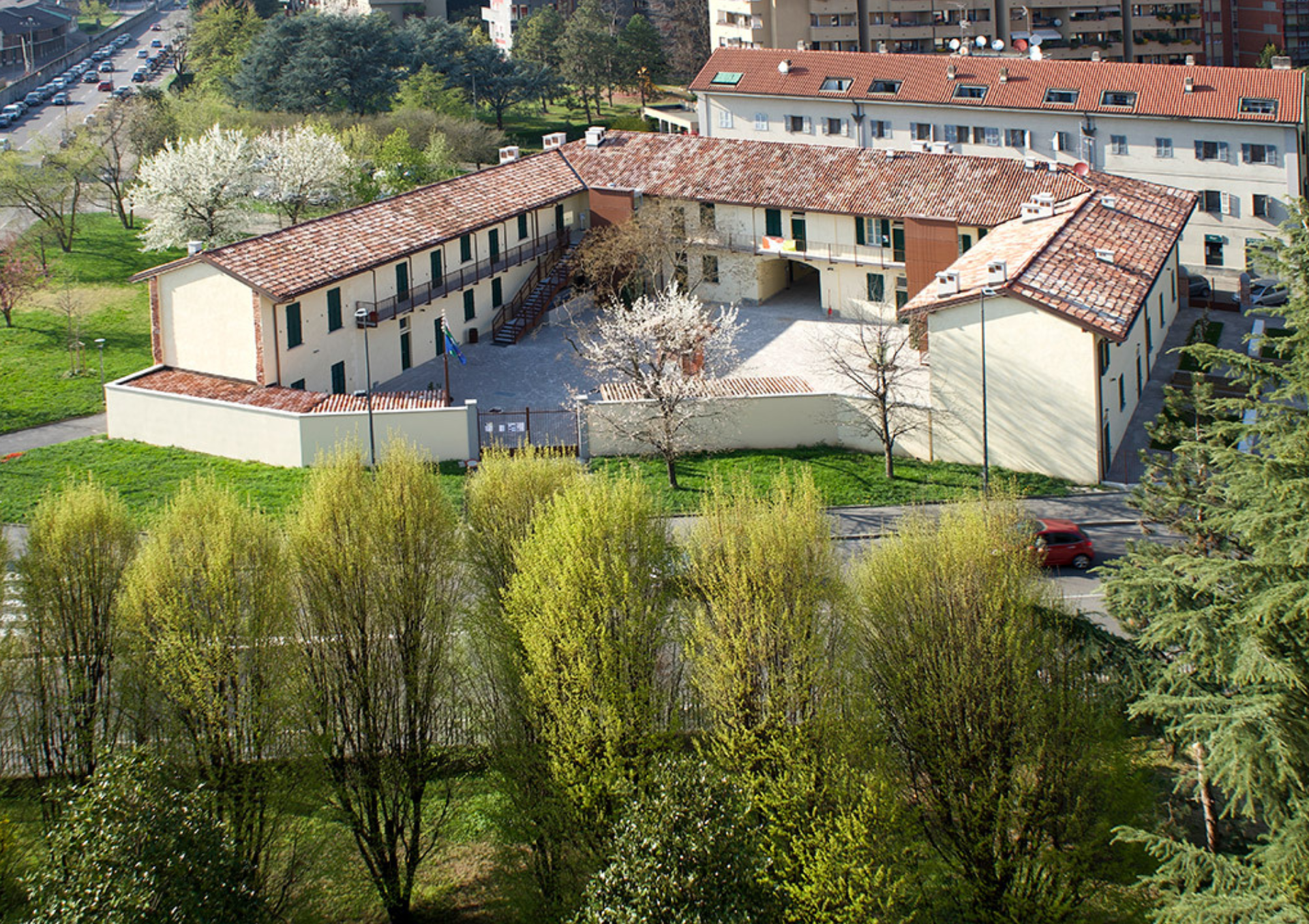 4. Milano, Cascina Cotica, an example of recovery of a rural structure