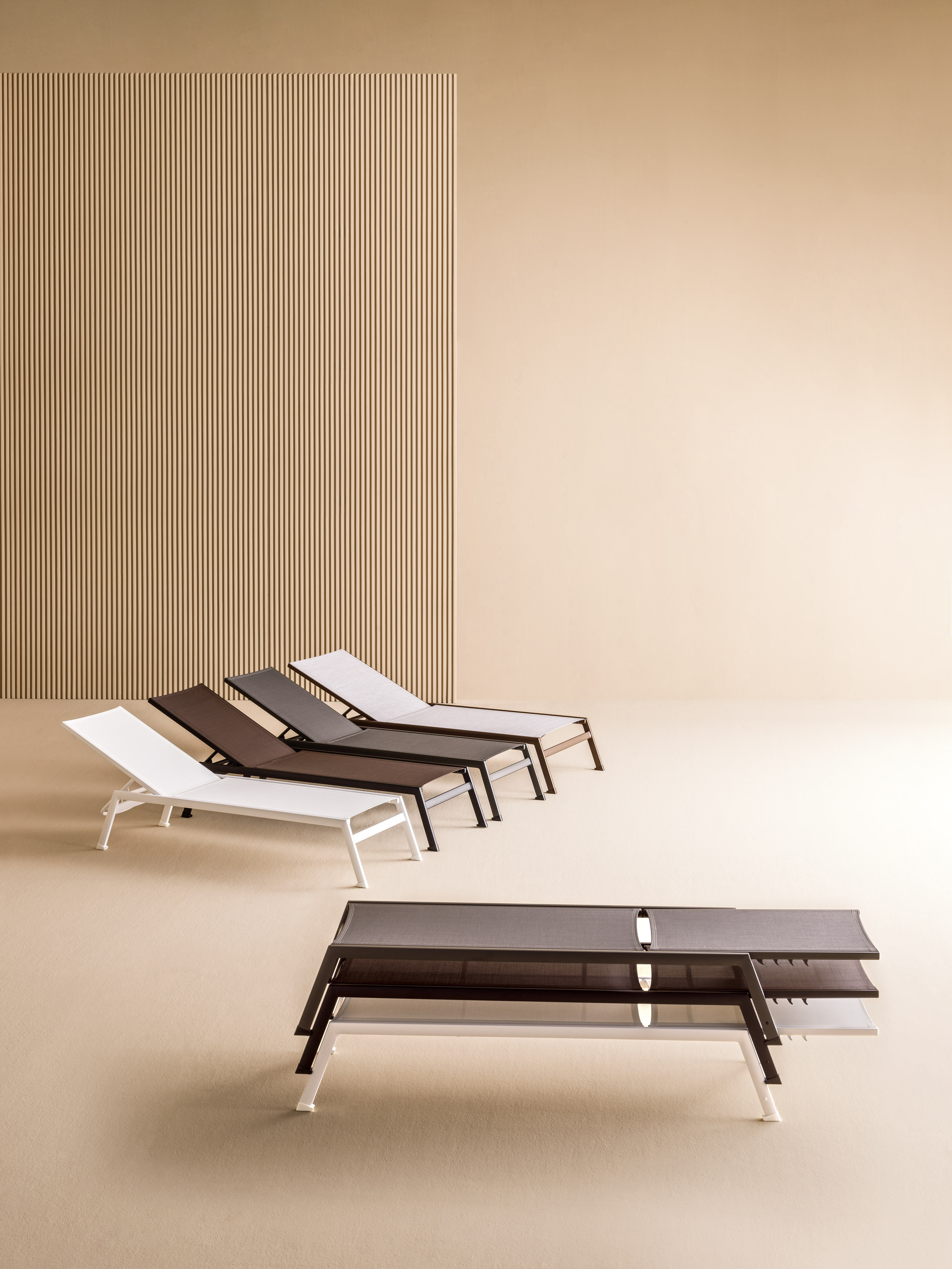 Download jpg img Victor Sunbed Varaschin