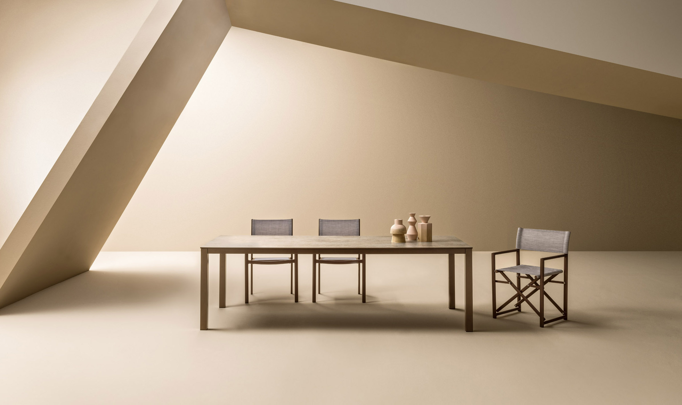 Download jpg img Victor Table Varaschin