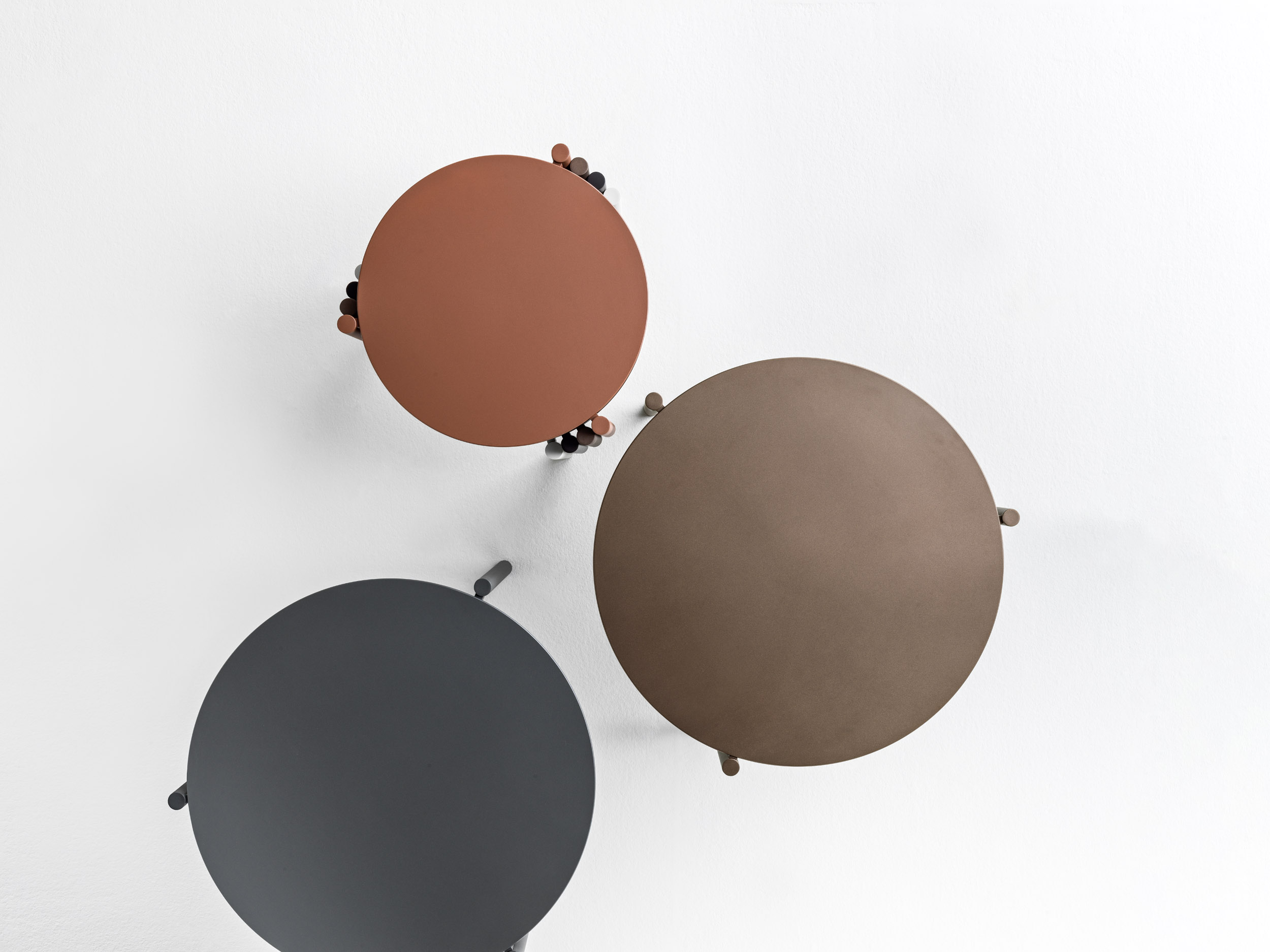 Download jpg img Small Table 2 varaschin