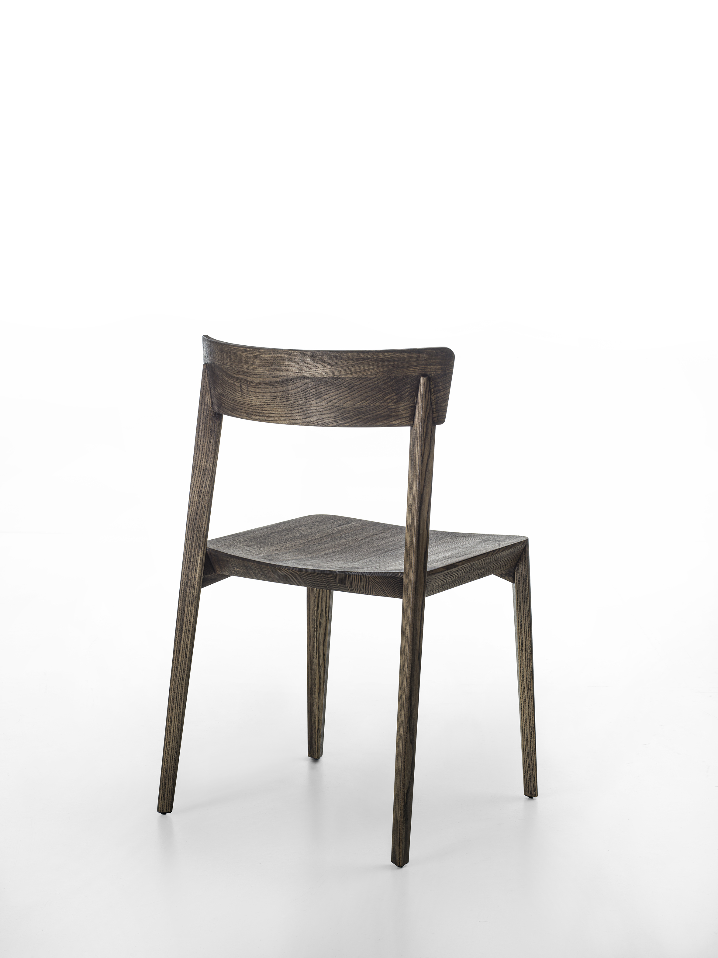 Download jpg img Rewood Mia 6 Riva1920