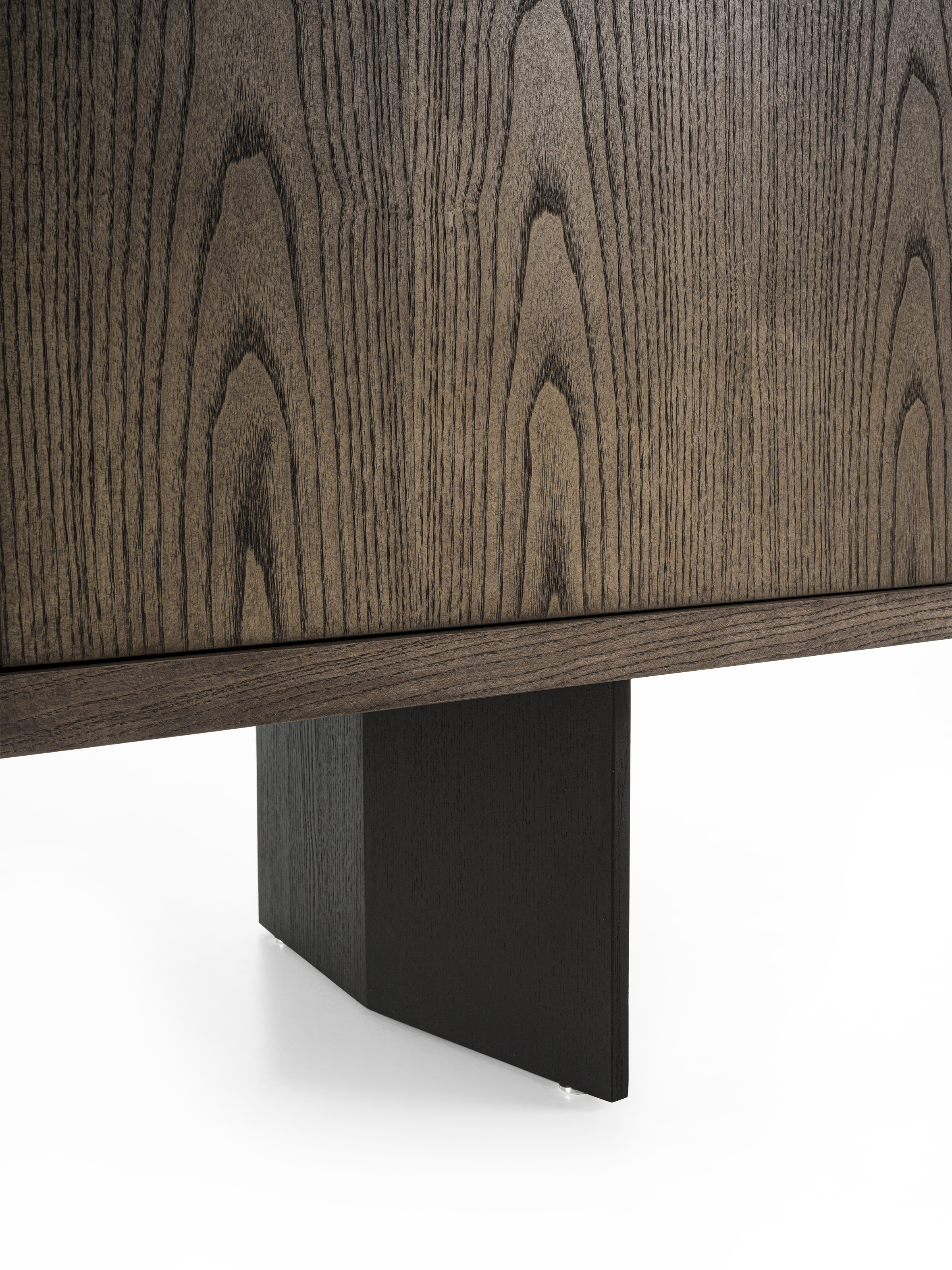 Download jpg img Rewood Sideboard 5 Riva1920
