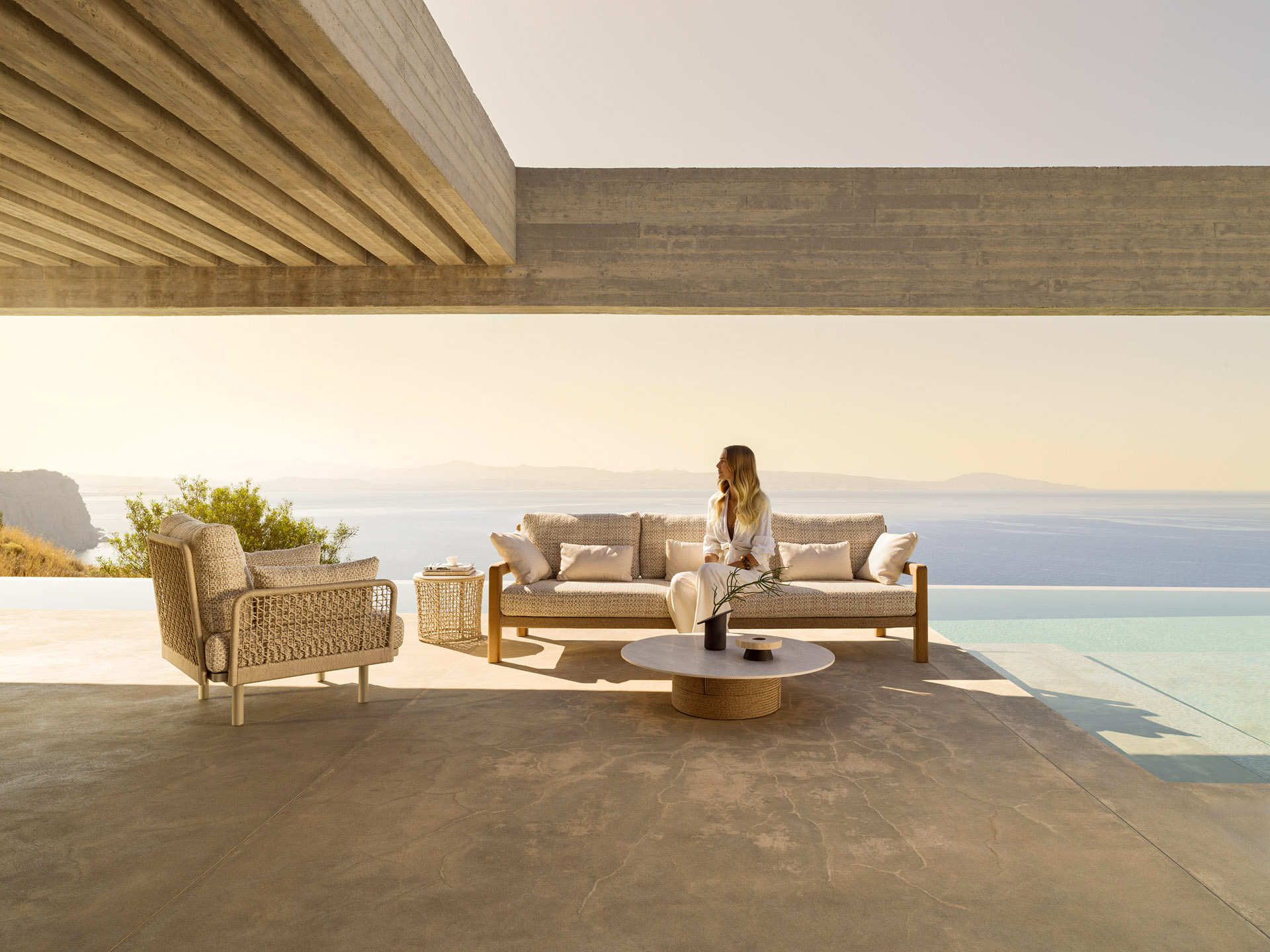 Download jpg img Emma Modular Sofa 05 Main