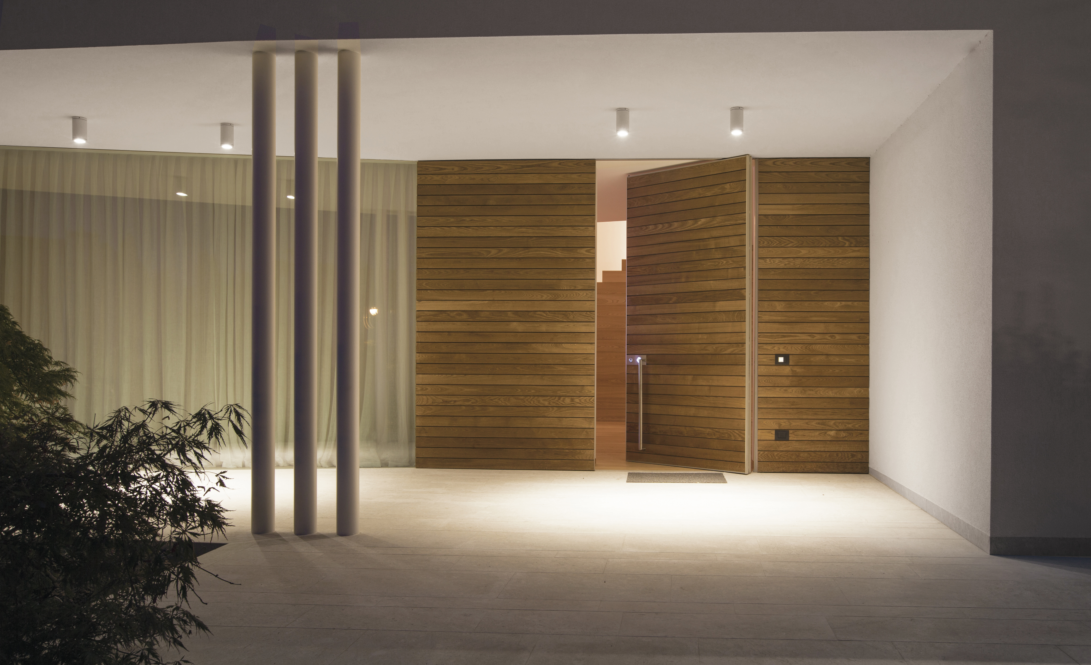 Download jpg img Monaco Ceiling Light 01 Platek