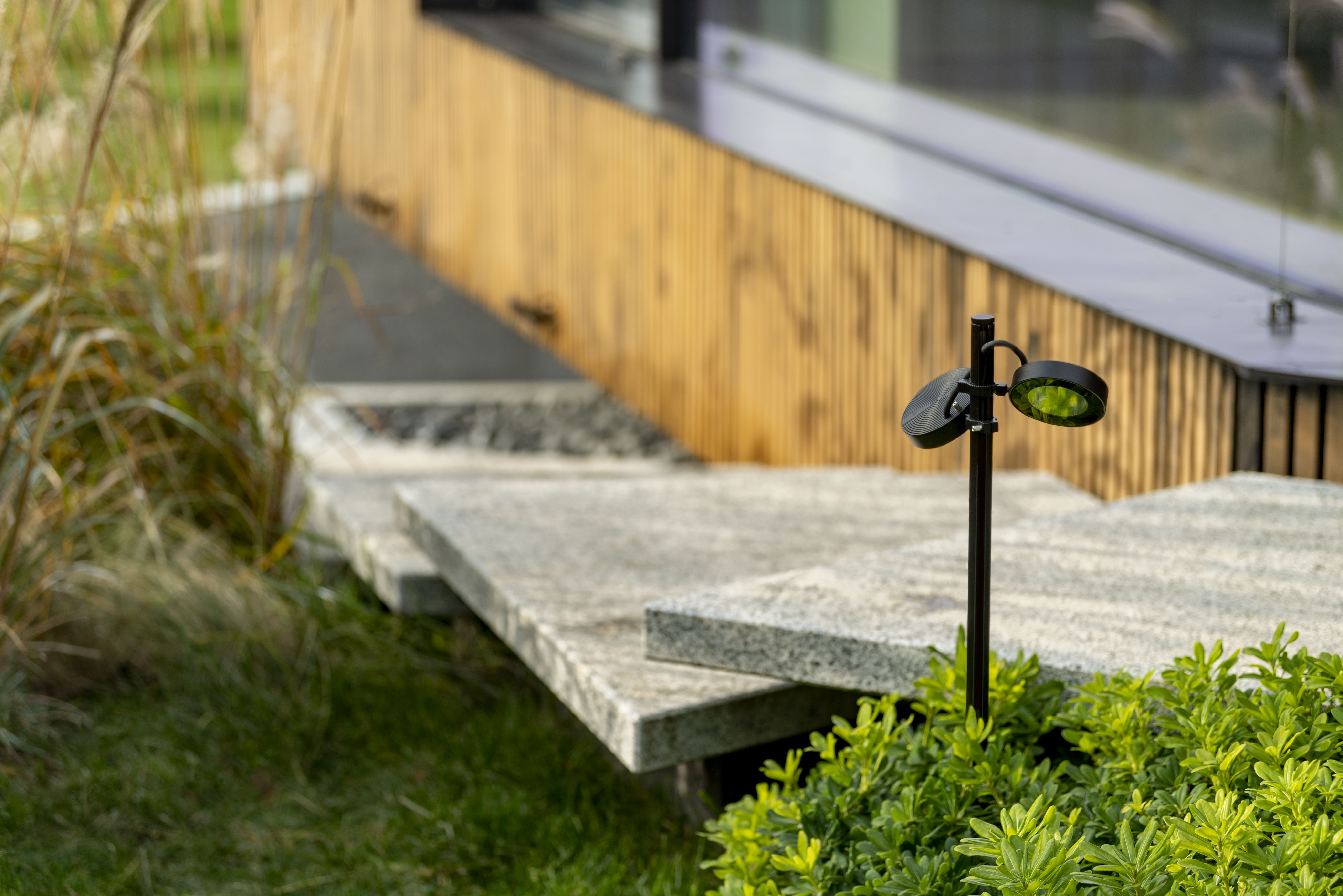 Download jpg img Frog Bollard 13 Platek