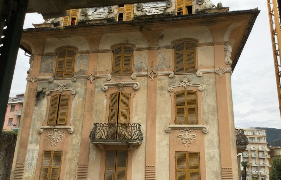 Restauro del complesso residenziale Le Palazzine del Mare a Rapallo (GE)