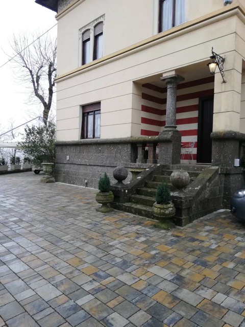 Progettazione dei pavimenti per una villa d’epoca a Savignone (GE) curata da Edilblu
