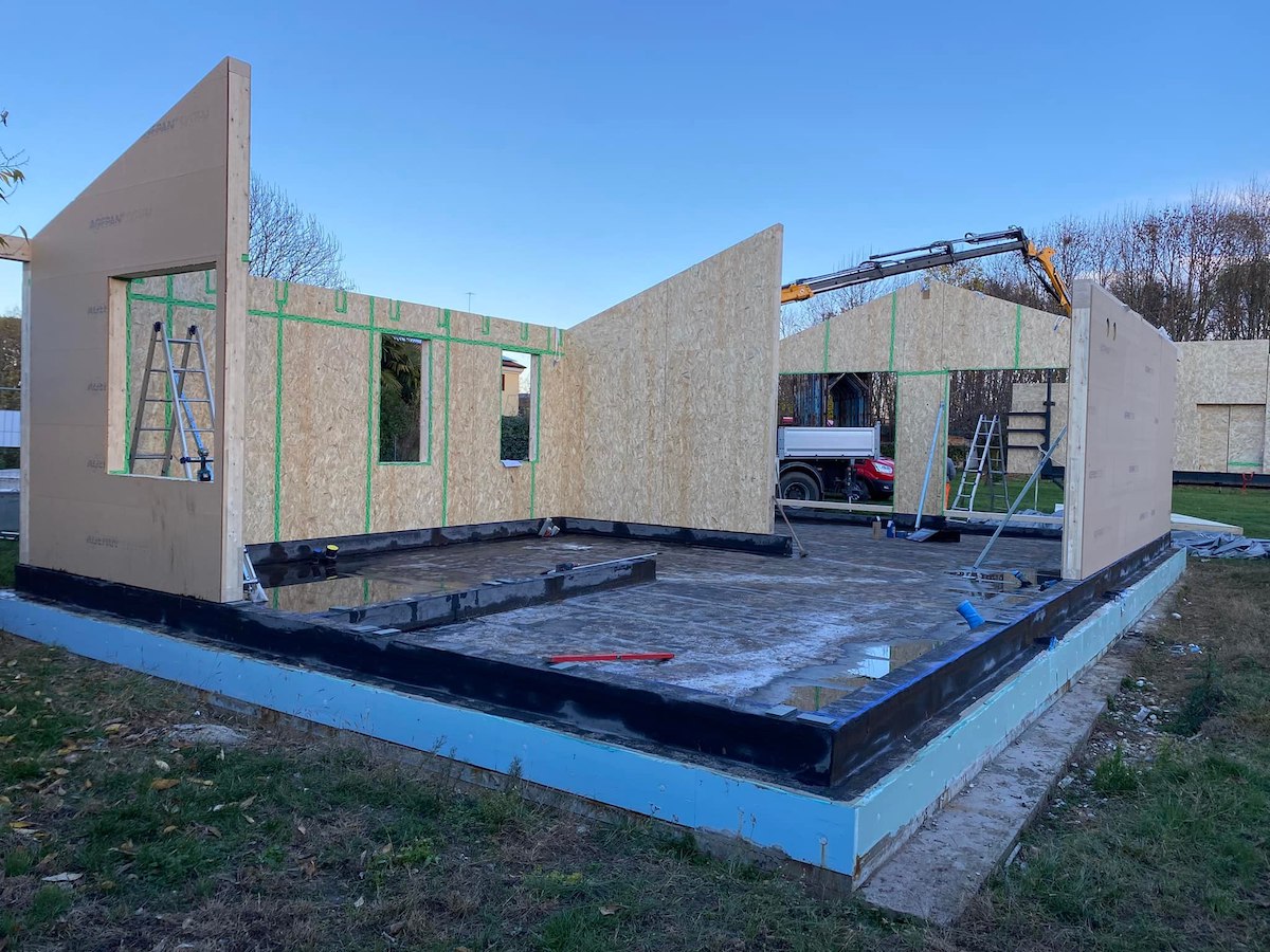 villa in legno al grezzo costruita a treviso sonia melli