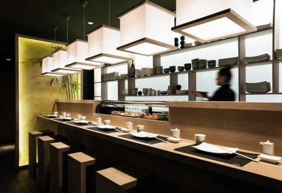 SUSHI BAR