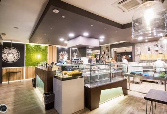 Scarlett Lounge Cafè__Food&Pizza