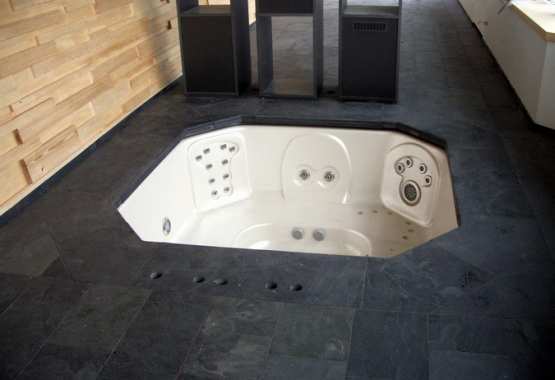 Pavimento in pietra Sala wellness