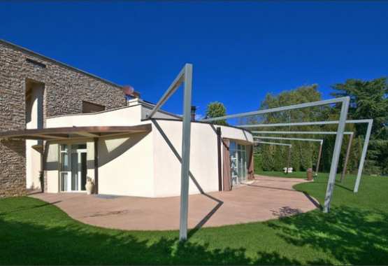 VILLA A MISSAGLIA
