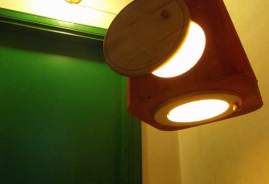 Ecolampade in legno e pergamena