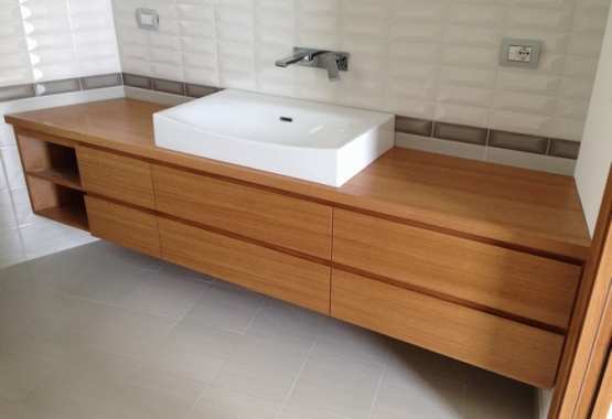 MOBILE IN ROVERE NATURALE