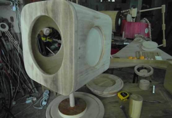 Ecolampade in legno e pergamena