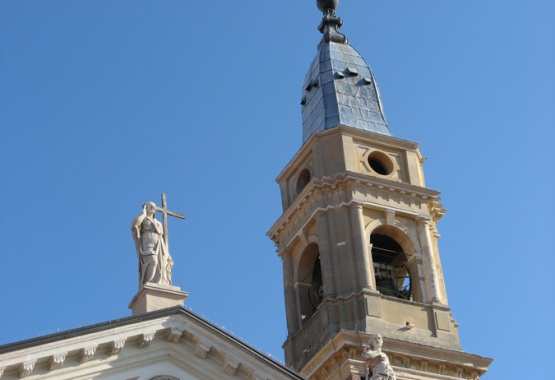 TORRE CAMPANARIA ANNESSA AL DUOMO DI ROSA’