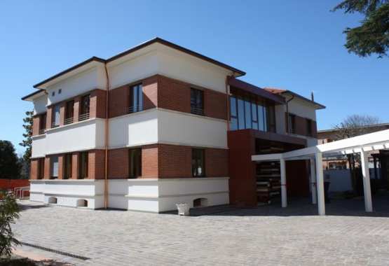 RISTRUTTURAZIONE DELL’EDIFICIO DENOMINATO LOTTO N.4, PER LA REALIZZAZIONE DI NUOVI UFFICI E LABORATORI 