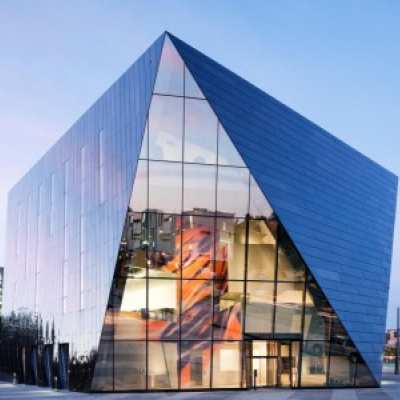 Stainless steel becomes protagonist at Museum of Contemporary Art