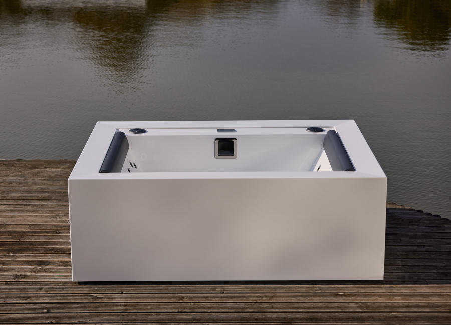 Aquatica Trinity-M Relax Duratex Composite Air Massage Bathtub