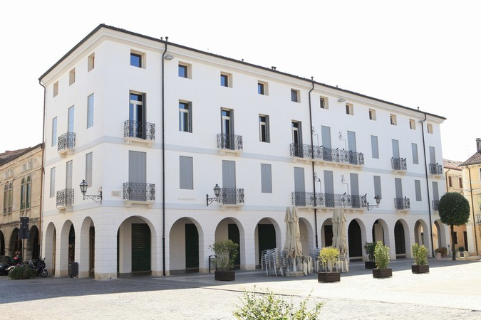 Intervento di restauro conservativo e manutenzione straordinariadelle facciate esterne del Palazzo Avogadro in Piazza S. Scalco a Cittadella