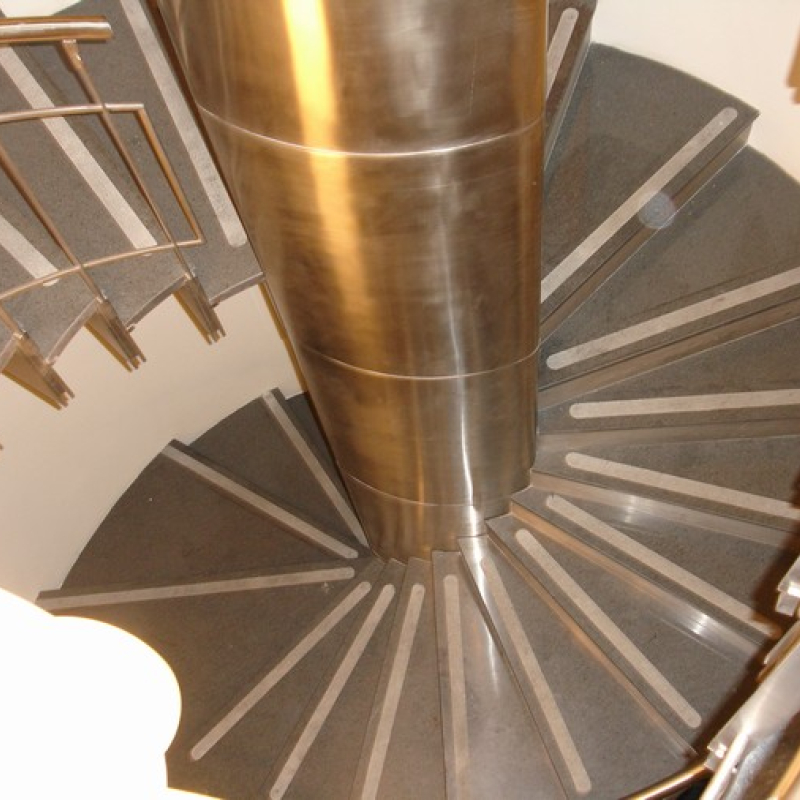 scala elicoidale