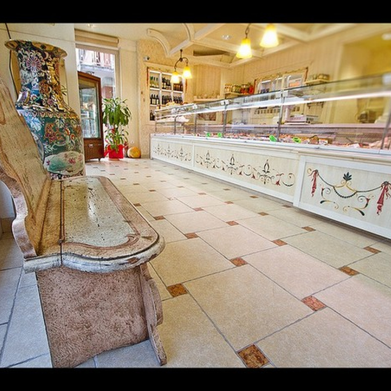 arredo macelleria gastronomia