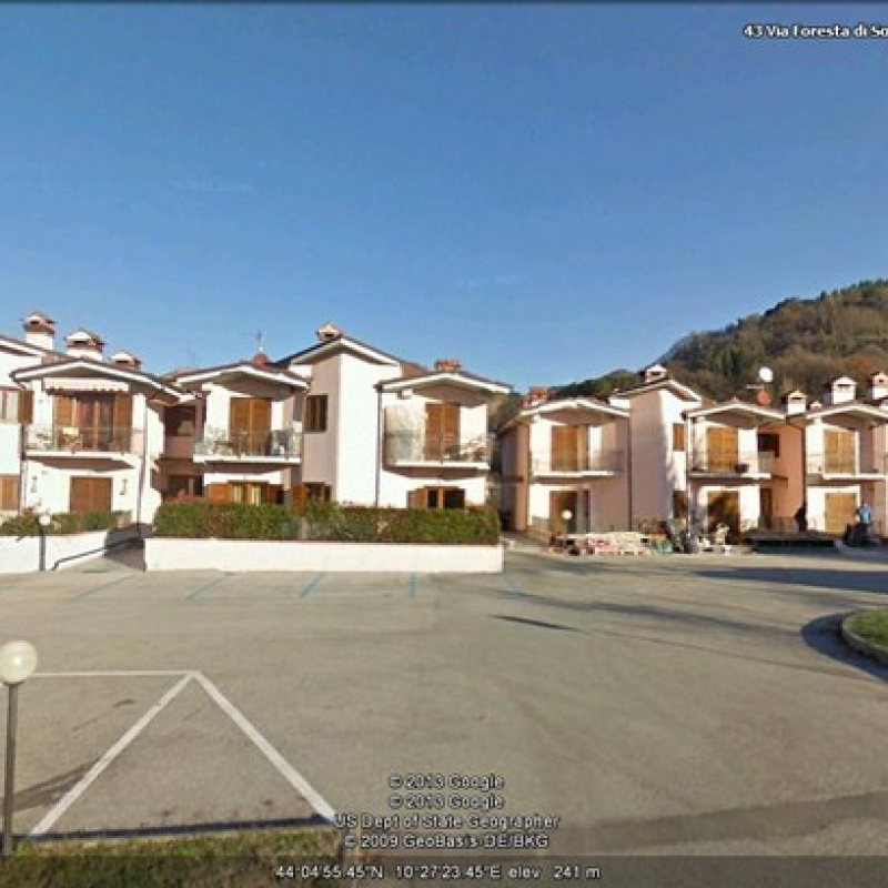16 Apartments