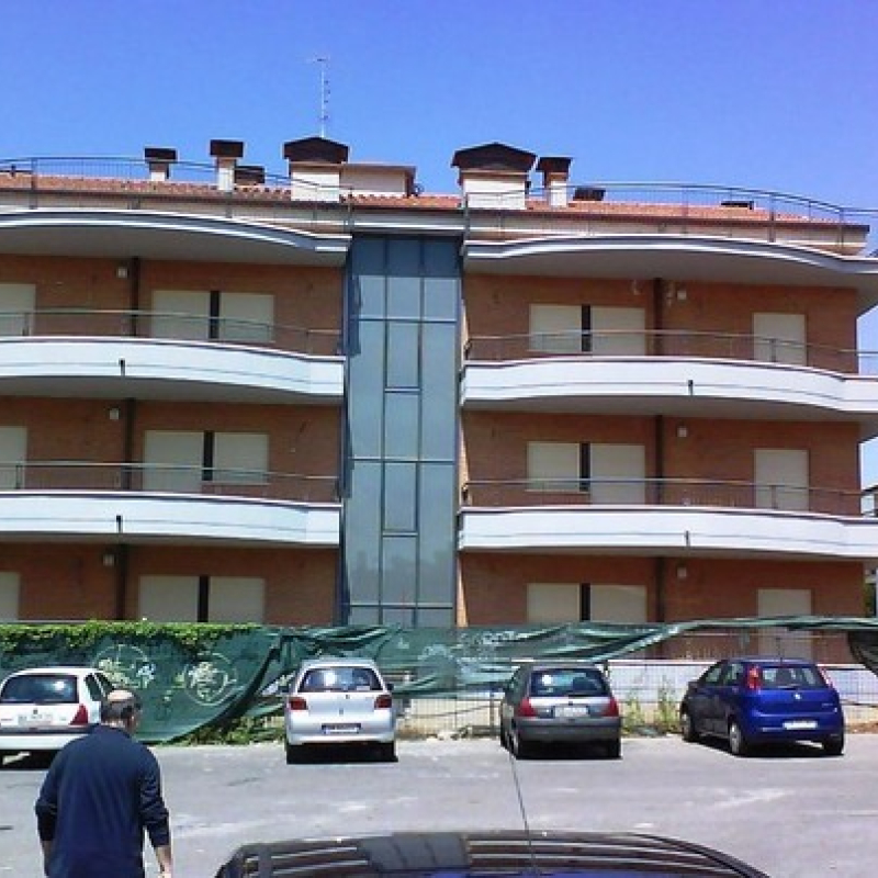 Edificio  realizzato in Genzano di Roma