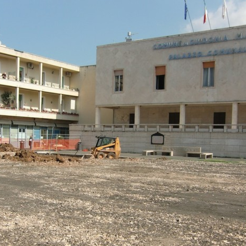 Guidonia (RM) - Piazza Matteotti