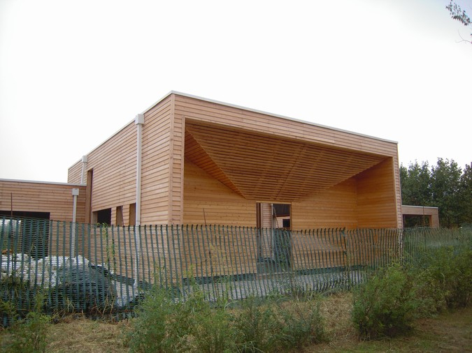 Centro polifunzionale in legno