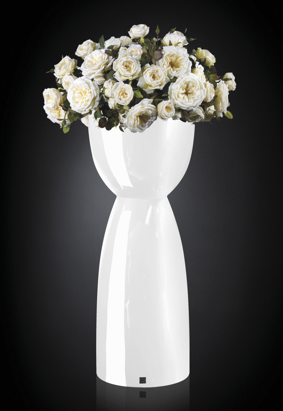 Floral compositions SET ARRANGEMENT VIENNA IN SHINY VASE 3D Models 