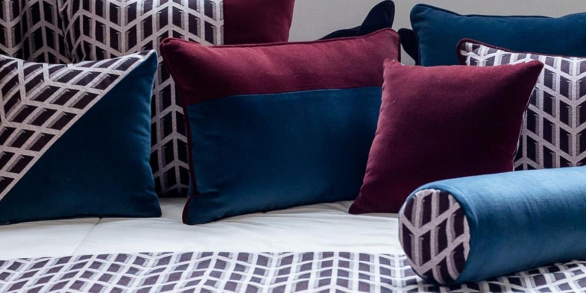 Architrame per i cuscini quadrati e a rullo in tessuto jacquard, design Lanzavecchia+Wai